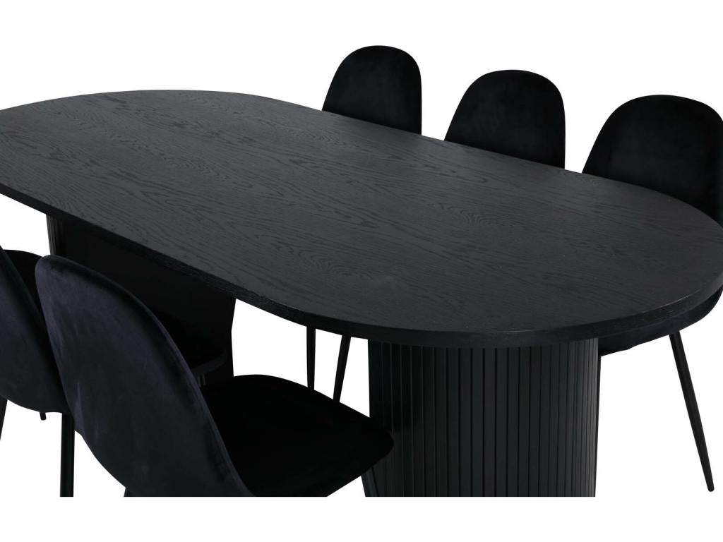 Table en velours noir