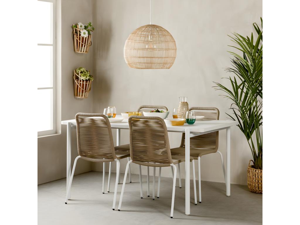 Chaise en métal beige